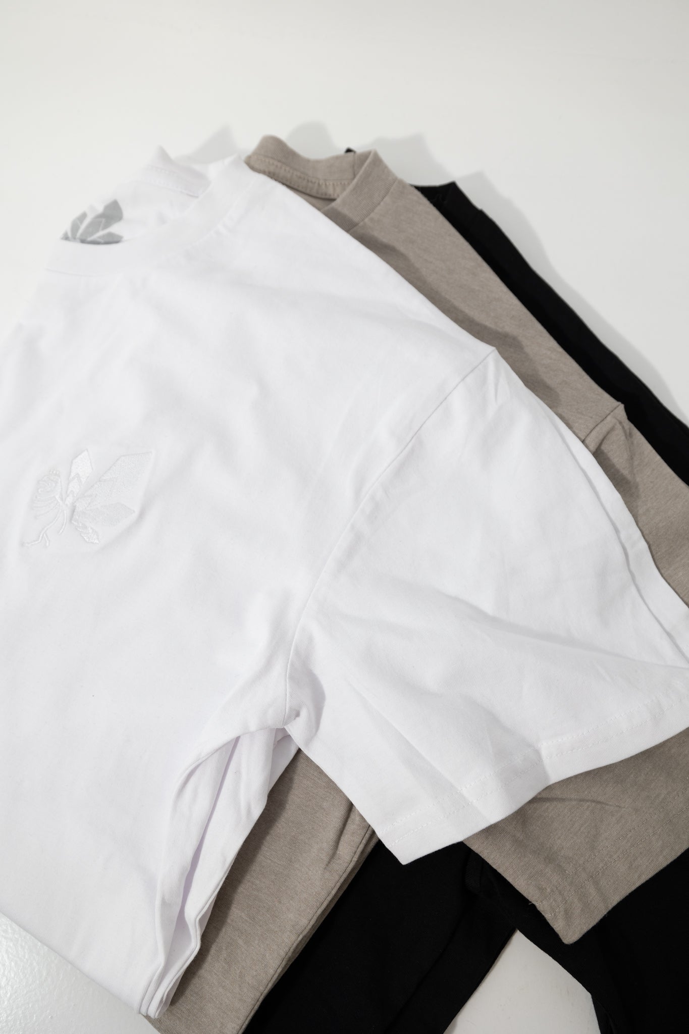 Naturals -  White Premium Tee