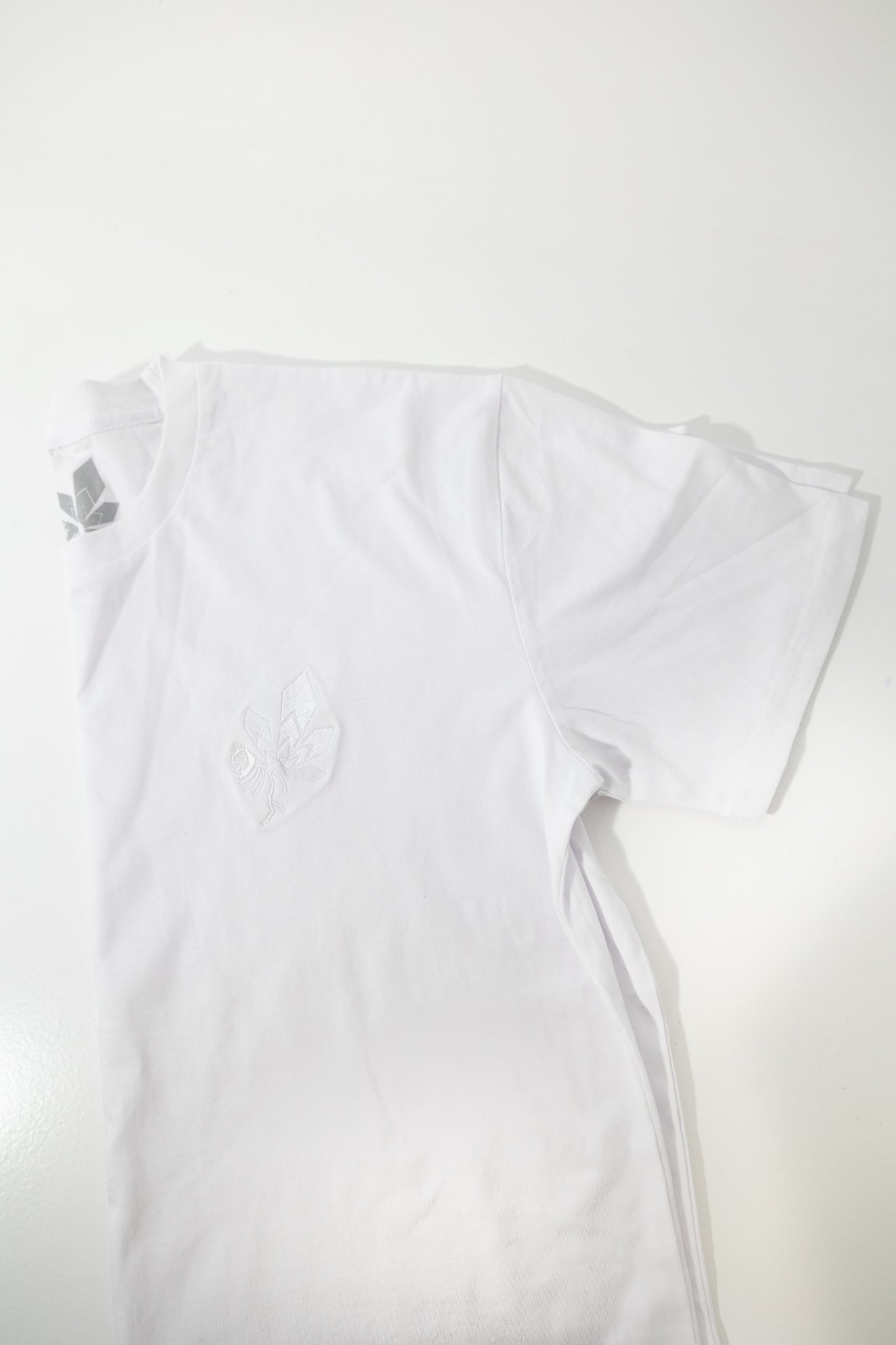 Naturals -  White Premium Tee